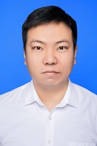 郑远老师证件照140.jpg